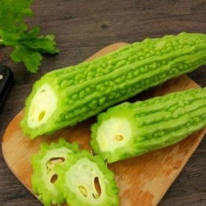 今年娱乐圈吃瓜大揭秘：那些让网友炸锅的瞬间与背后真相